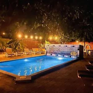 Hotel The Dive Hut - Boutique, Playa